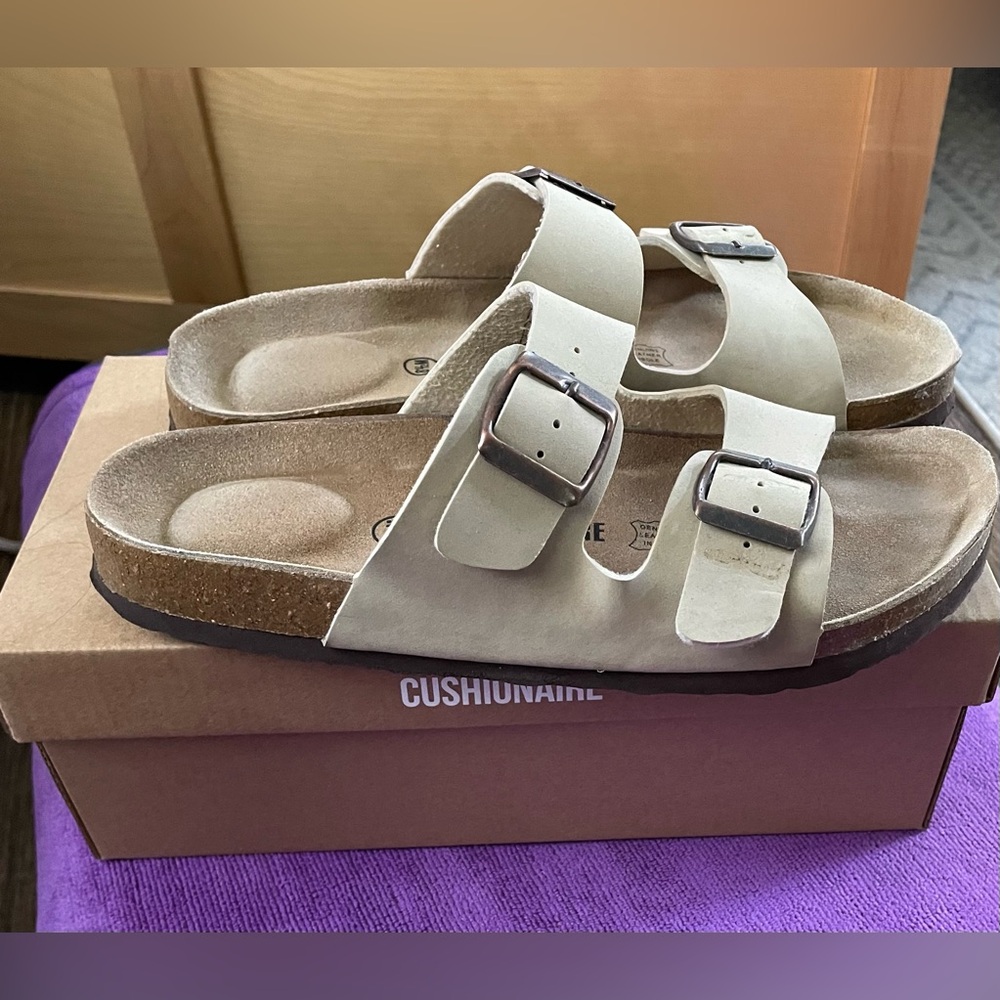 Cushionaire cork footbed sandals for women